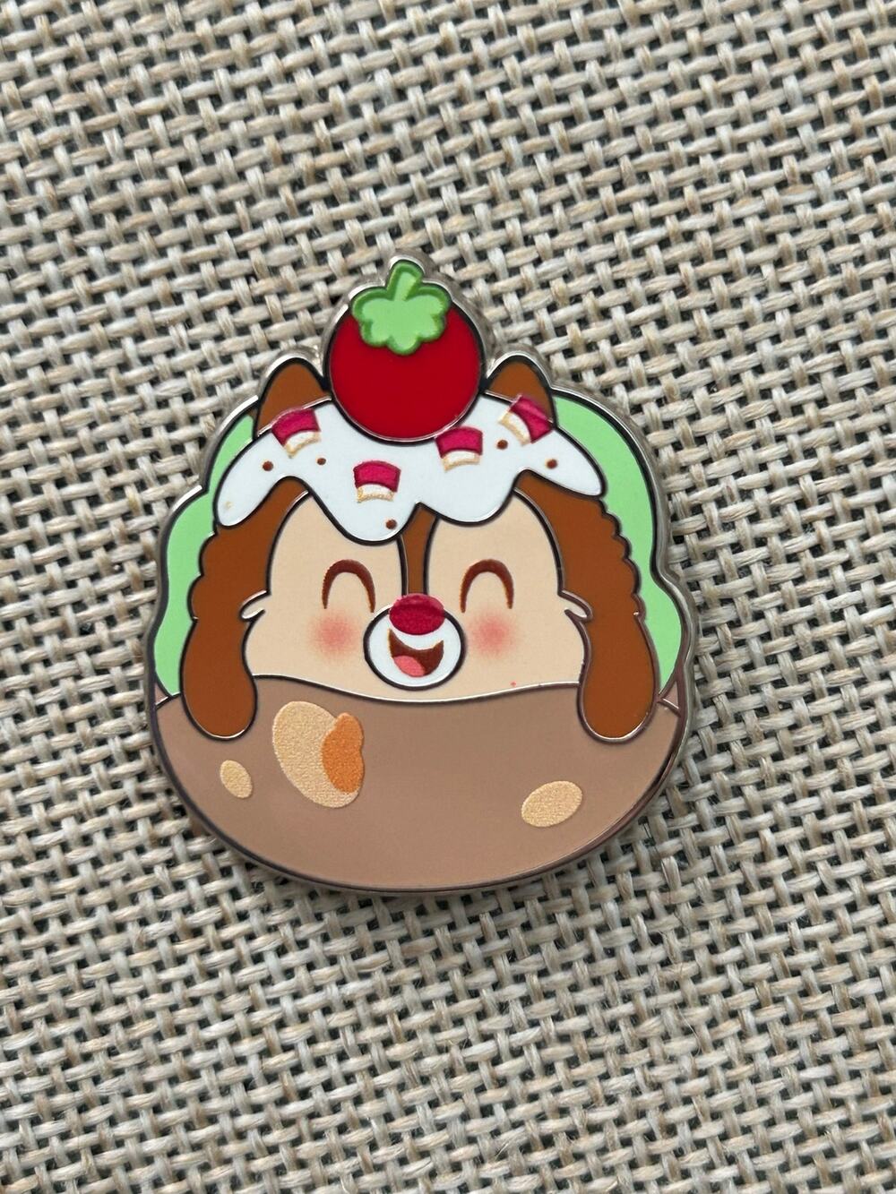 Disney Series 3 Munchlings Dale & Chip Falafel Pita Pocket Munchling Mystery Pin